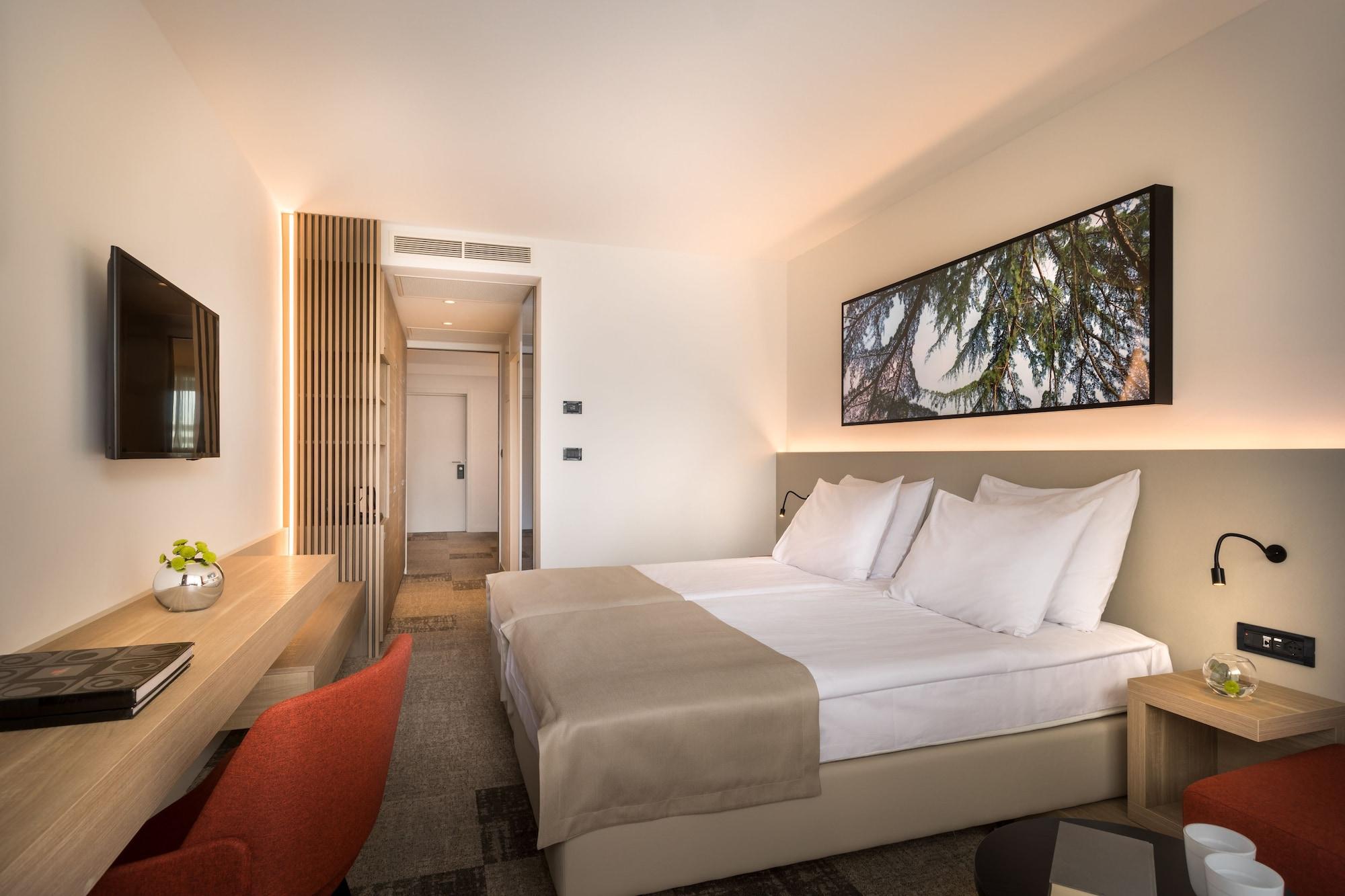 Eden Hotel By Maistra Collection Rovinj Exterior foto